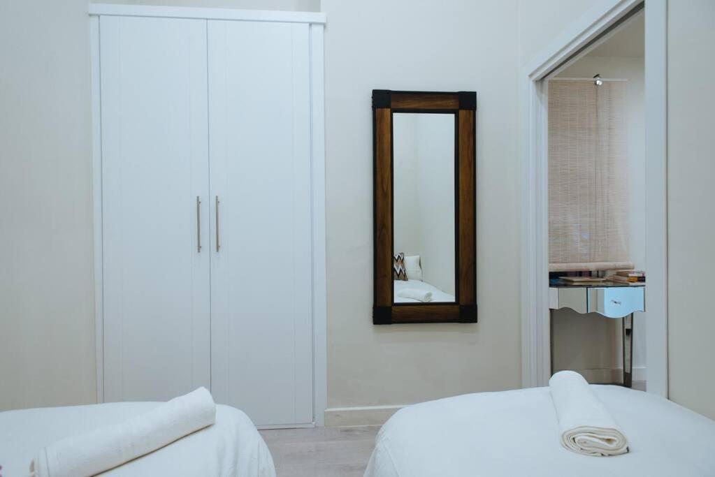 Selecta Elegante Y Centrico Apartamento Sevilla Bagian luar foto